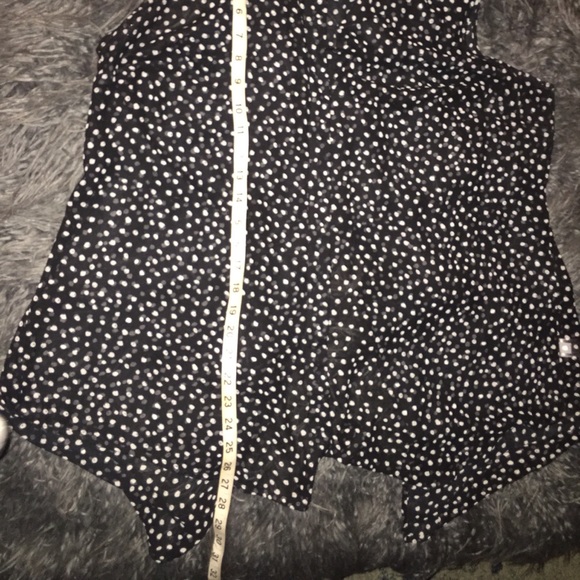 High low button down - Picture 3 of 4